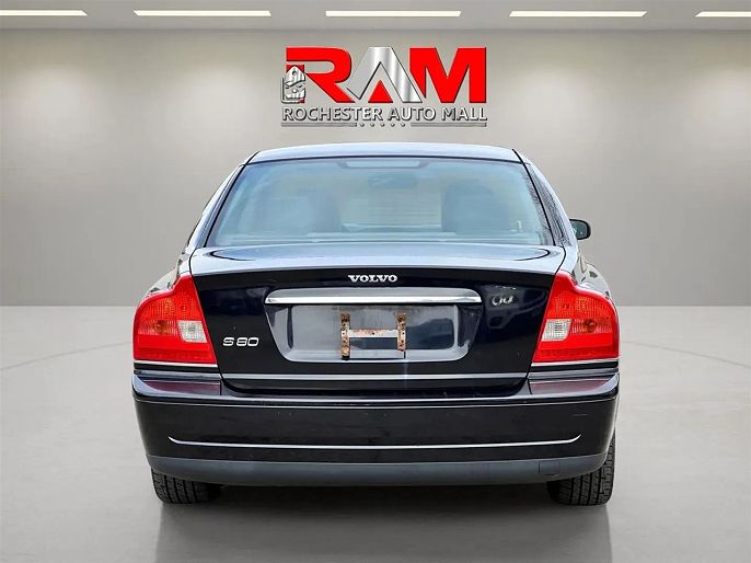 2004 Volvo S80
