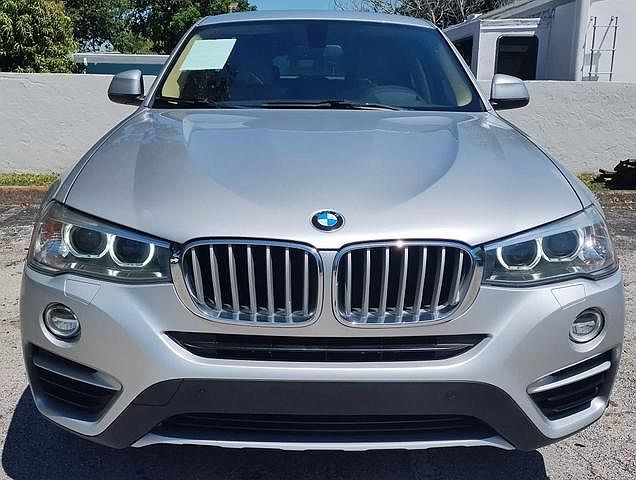 2017 BMW X4 xDrive28i image 0