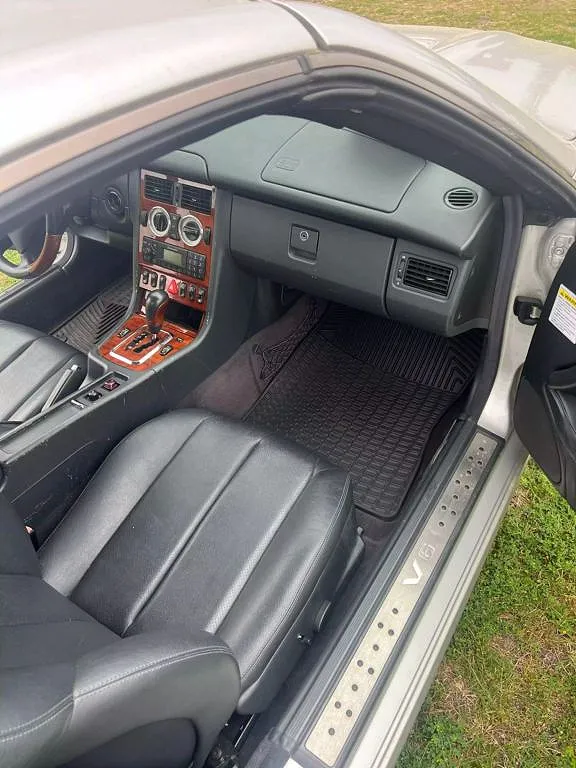 2003 Mercedes-Benz SLK