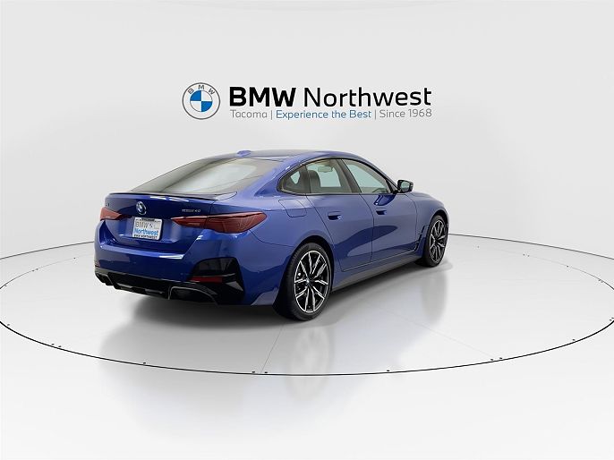 2025 BMW i4