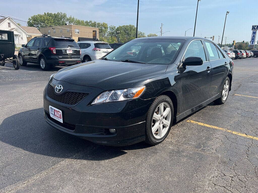 2009 Toyota Camry Base image 2