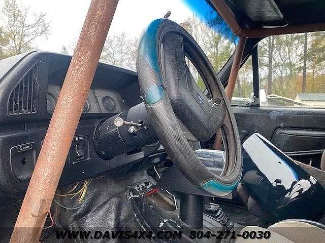 1989 Ford F-250 null image 18
