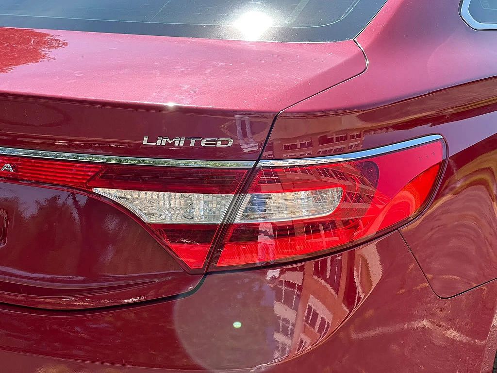 2015 Hyundai Azera