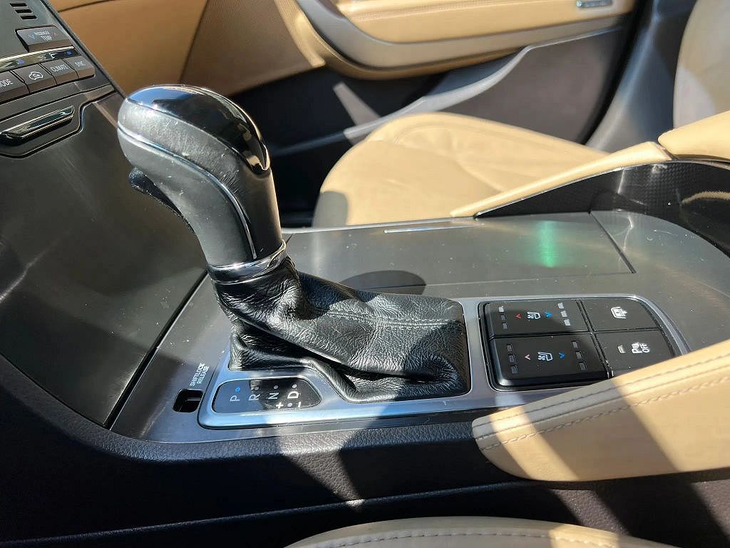 2015 Hyundai Azera