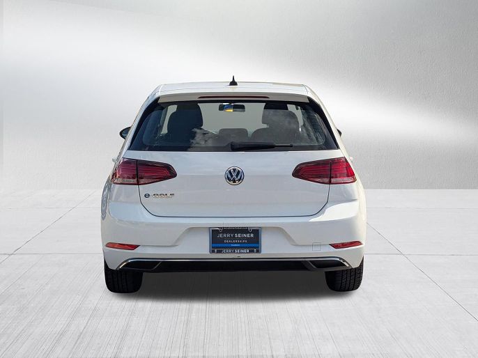 2018 Volkswagen e-Golf