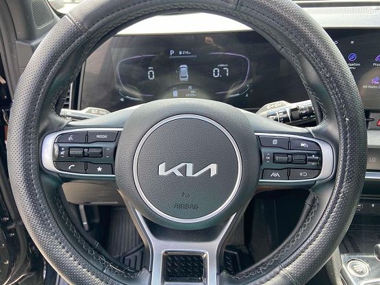 2023 Kia Sportage X-Line photo 11