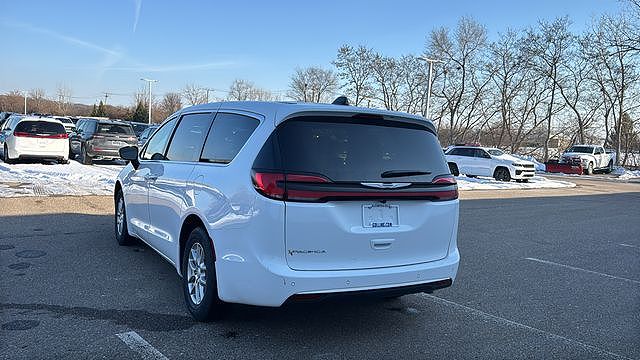 2026 Chrysler Pacifica