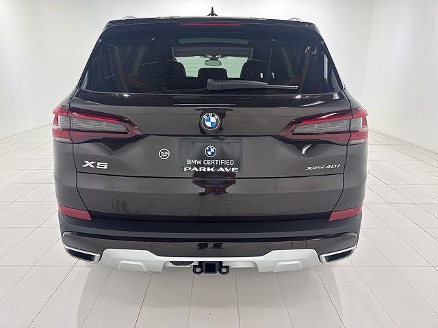2022 BMW X5