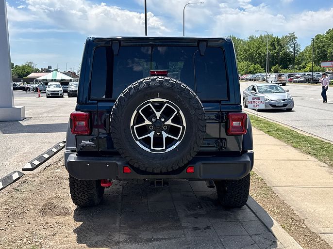 2025 Jeep Wrangler