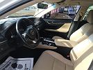 2016 Lexus GS 200t image 2