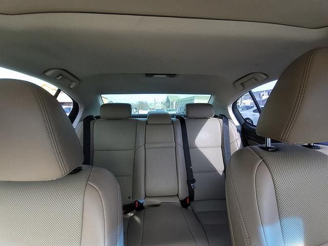 2016 Lexus GS 200t image 6