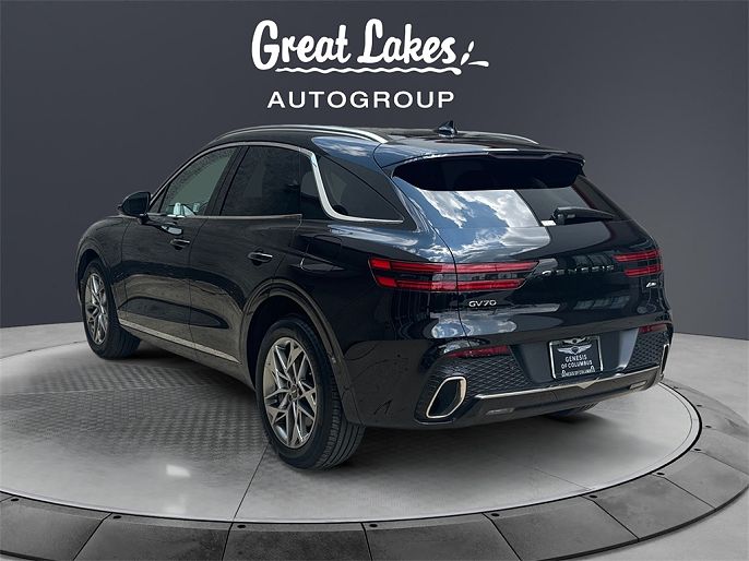 2025 Genesis GV70