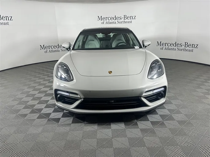 2020 Porsche Panamera