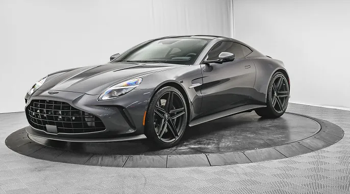2025 Aston Martin V8 Vantage