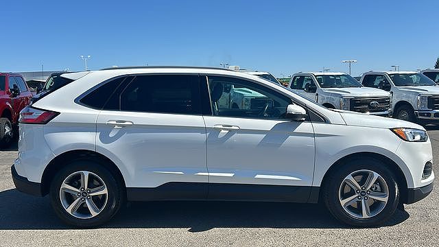 2020 Ford Edge