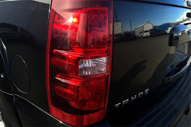 2014 Chevrolet Tahoe LT image 10