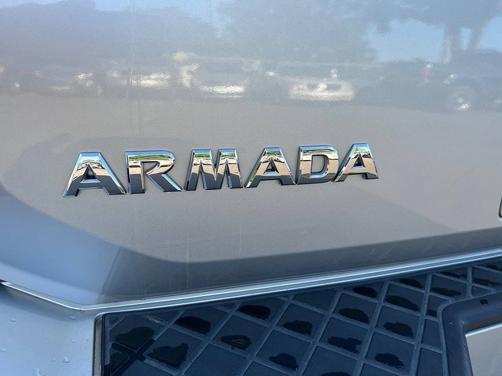 2012 Nissan Armada SV image 31