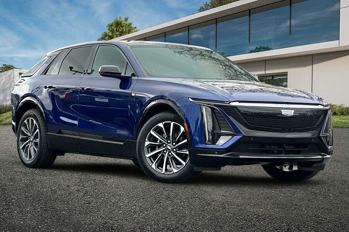 2025 Cadillac Lyriq