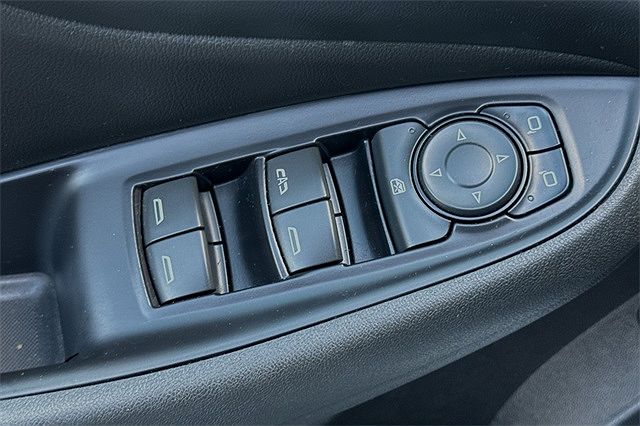 2016 Chevrolet Volt Premier image 11