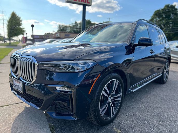 2021 BMW X7