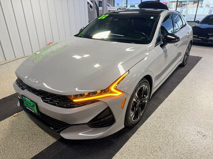 2022 Kia K5