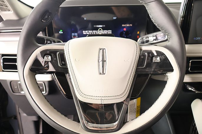 2027 Lincoln Aviator