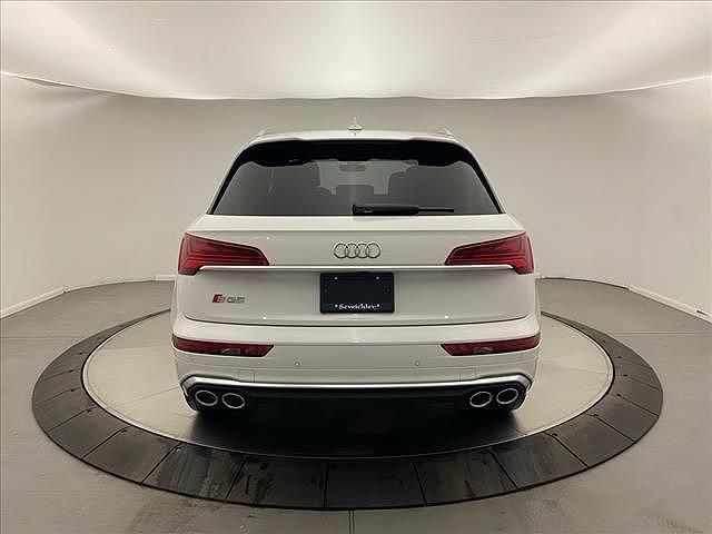 2024 Audi SQ5