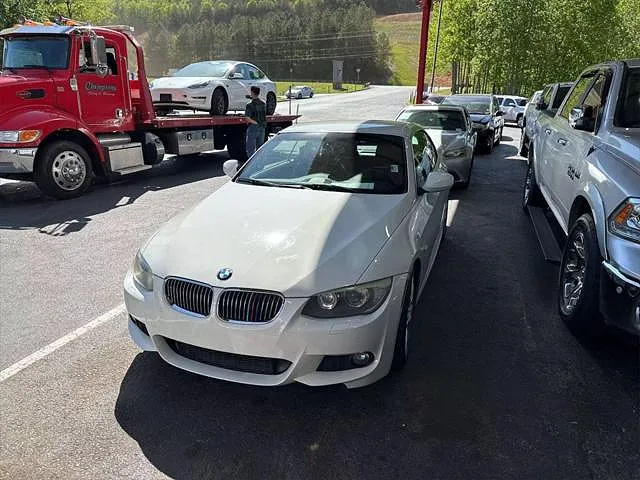 2011 BMW 3 Series