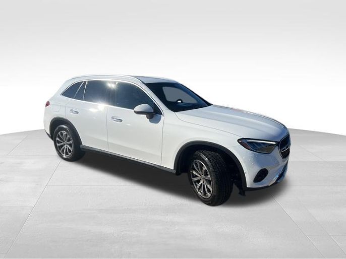 2025 Mercedes-Benz GLC