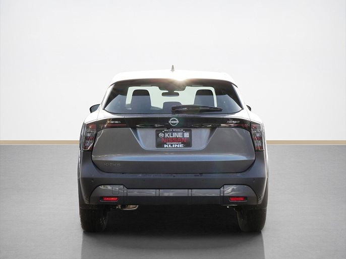 2025 Nissan Kicks