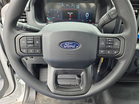 2025 Ford F-150 XL photo 11