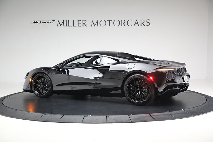 2025 Mclaren Artura