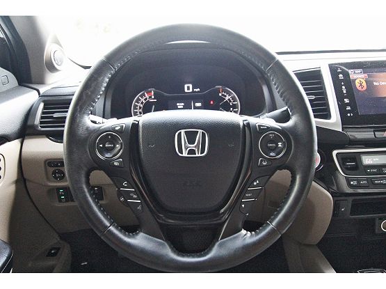 2020 Honda Ridgeline RTL-E photo 10