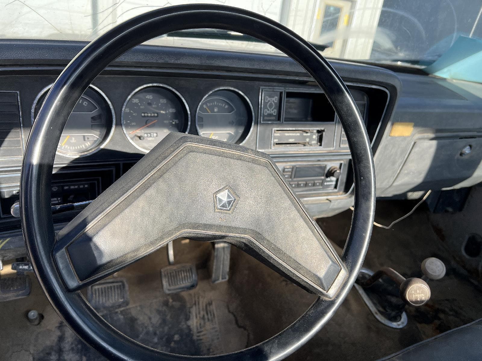 1985 Dodge Ram 350 null image 3