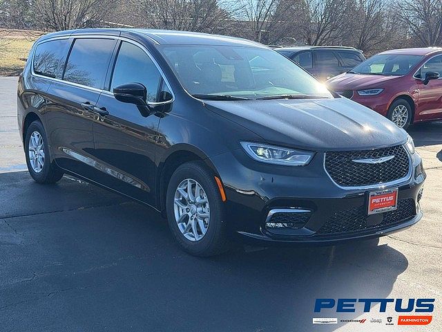 2026 Chrysler Pacifica