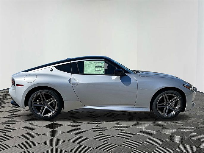 2025 Nissan Z