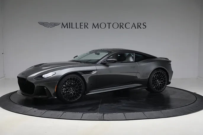 2023 Aston Martin DBS