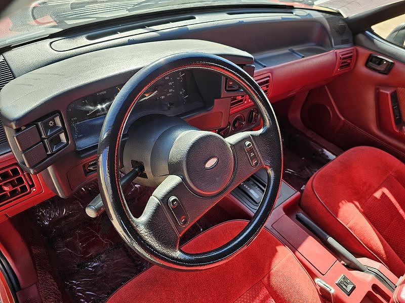 1989 Ford Mustang LX image 11