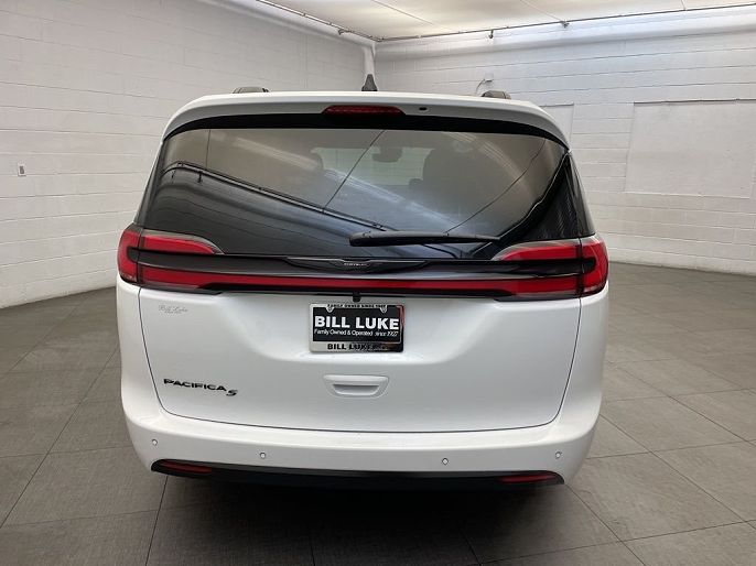 2026 Chrysler Pacifica