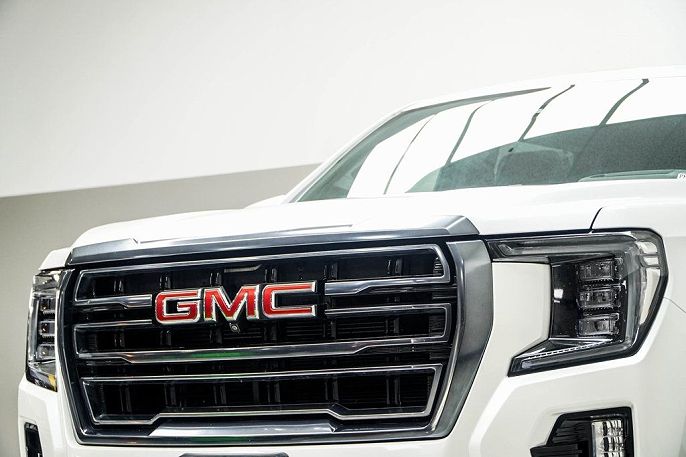 2023 GMC Yukon XL