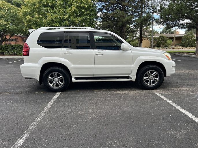 2004 Lexus GX