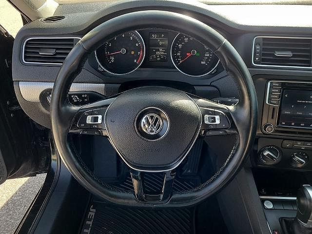 2016 Volkswagen Jetta SE image 18