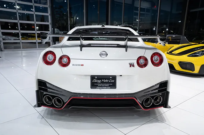 2016 Nissan GT-R