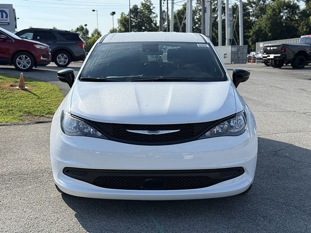 2026 Chrysler Voyager