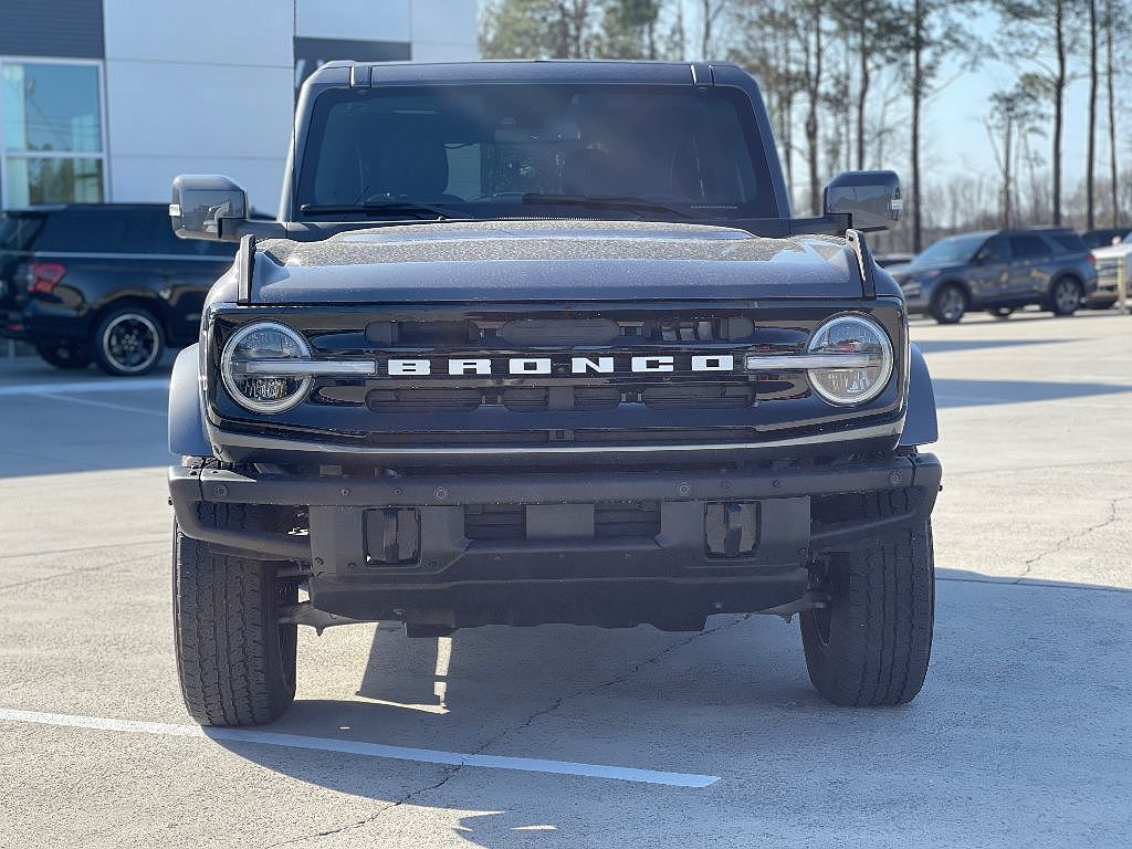 2021 Ford Bronco Outer Banks image 1