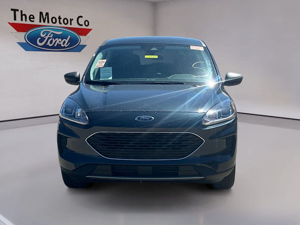 2022 Ford Escape SE image 1