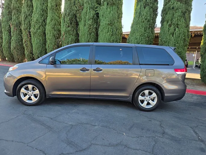 2013 Toyota Sienna