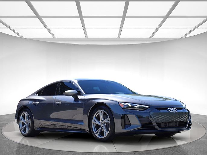 2022 Audi e-tron GT