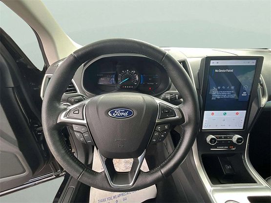 2022 Ford Edge SEL photo 10