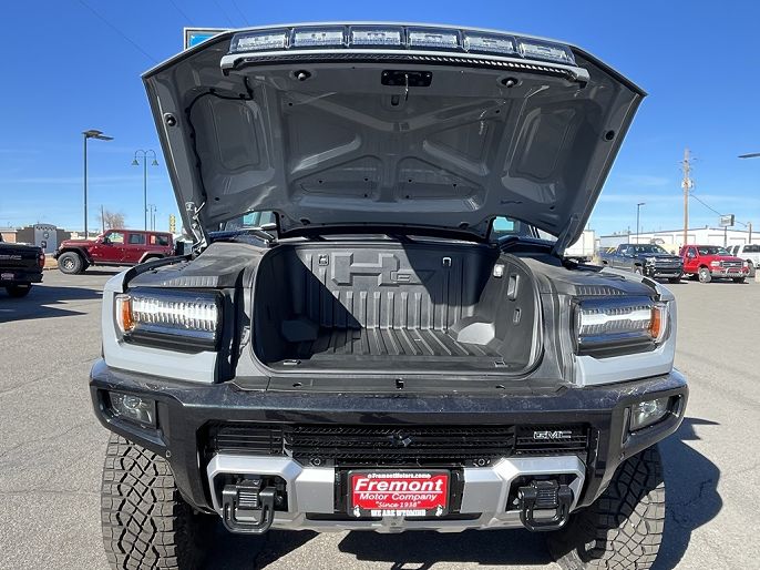2025 GMC Hummer EV